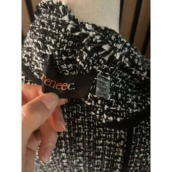 Renee C. Fringed Black & White Boucle Tweed Cropped Blazer Size 2XL - Picture 5 of 5